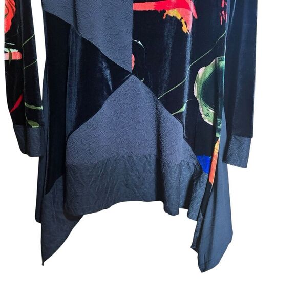 Calessa Tunic Top Medium Multicolor Boho Artsy Mix Print Art To Wear Blouse - Picture 4 of 9